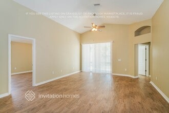 15444 Long Cypress Dr in Ruskin, FL - Building Photo - Building Photo