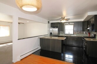 803 2nd St, Unit 2 in Secaucus, NJ - Foto de edificio - Building Photo