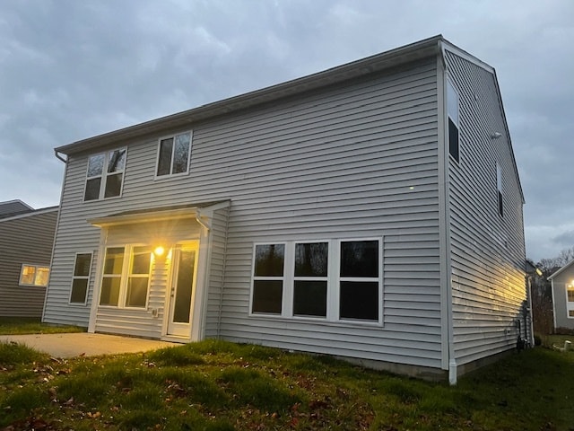 4057 Silverstone Ln in Batavia, OH - Foto de edificio - Building Photo