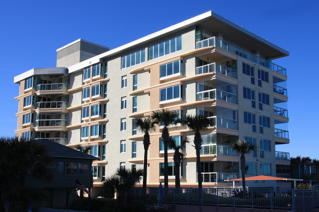 Water's Edge in Jacksonville Beach, FL - Foto de edificio - Building Photo