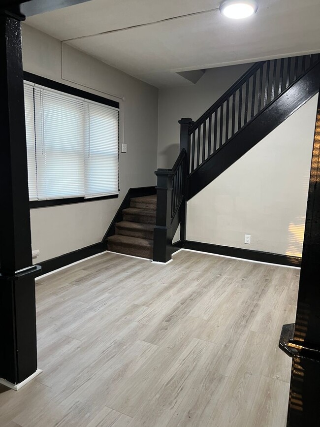 1247 W Lee St in Indianapolis, IN - Building Photo - Building Photo