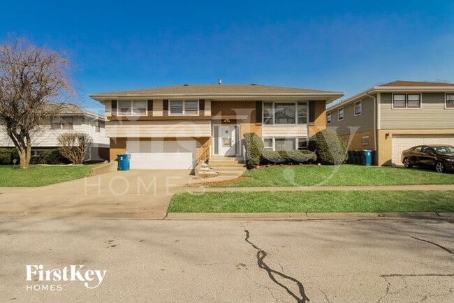 744 E 167th Pl in South Holland, IL - Foto de edificio - Building Photo