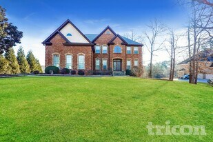 2221 Morning Dew in Conyers, GA - Building Photo