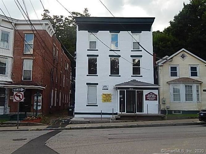 120 Broadway-Unit -2 in Norwich, CT - Building Photo