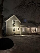 1313 N 67th St in Wauwatosa, WI - Building Photo