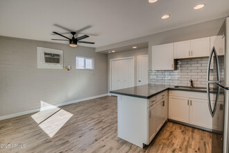 1008 S Mariana St in Tempe, AZ - Building Photo - Building Photo