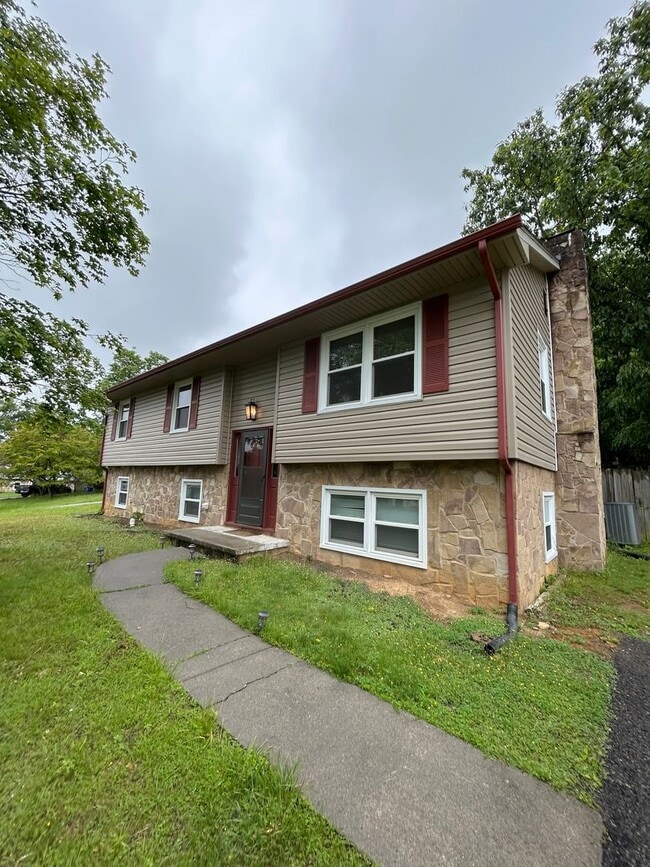 property at 2003 Christopher Dr