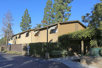 Village Pines in Poway, CA - Building Photo - Primary Photo