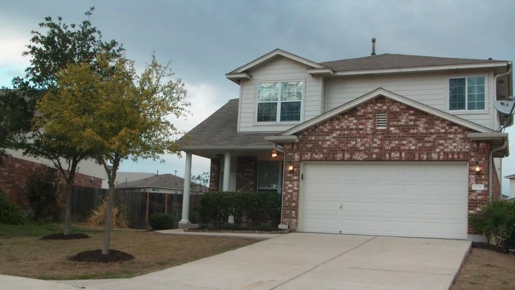 1028 Tudor House Rd in Pflugerville, TX - Foto de edificio