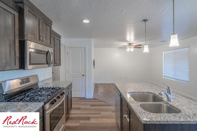 5934 S Belair St in Saint George, UT - Building Photo - Building Photo