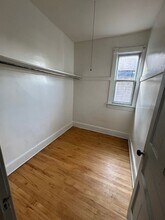 2326 W Burnham St in Milwaukee, WI - Building Photo - Building Photo