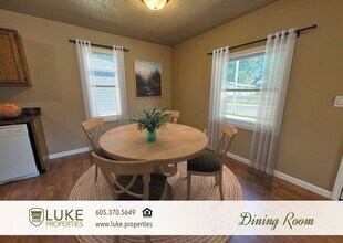 211 S Jefferson Ave in Sioux Falls, SD - Building Photo - Building Photo