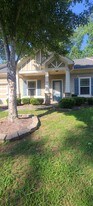 189 Oakwood Dr NW in Milledgeville, GA - Building Photo