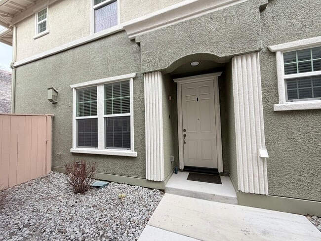 1865 Wind Ranch Rd in Reno, NV - Building Photo - Building Photo