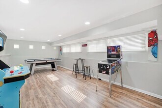 238 Carter Ct, Unit ID1285056P in Northbrook, IL - Building Photo - Building Photo