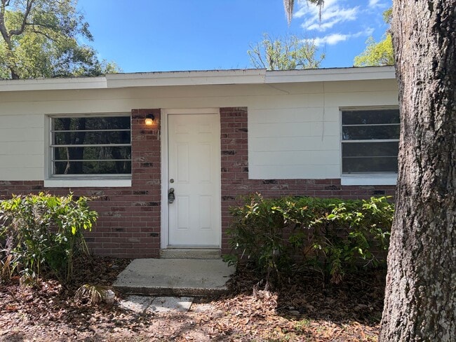 190 Ventris Ave W in Maitland, FL - Building Photo - Building Photo