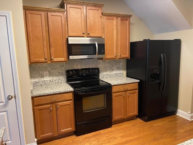 538 Ivy Brook Way in Macon, GA - Building Photo - Building Photo