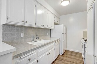 1306 Armacost Ave in Los Angeles, CA - Building Photo - Building Photo