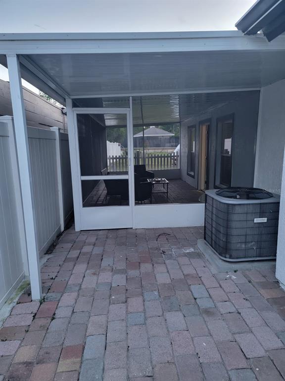 property at 2302 Rochelle Ave