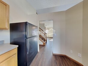 7786 Waggoner Chase Blvd in Blacklick, OH - Building Photo - Building Photo