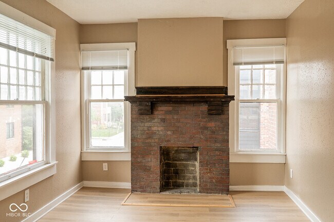 property at 219 E 17th St