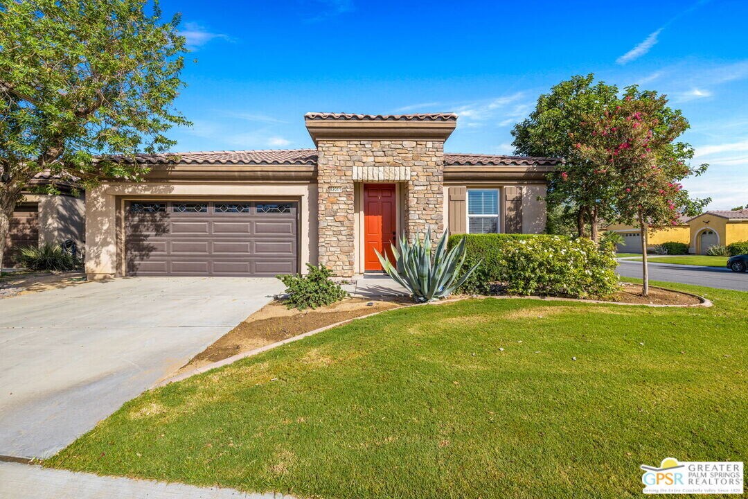 82011 Deniro Ct in Indio, CA - Building Photo