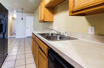 5016 Nell St in Fort Worth, TX - Building Photo - Building Photo