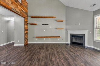 102 Gabriels Wy in Jacksonville, NC - Building Photo - Building Photo