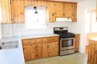 40 Baker Ave in Quincy, MA - Building Photo - Building Photo