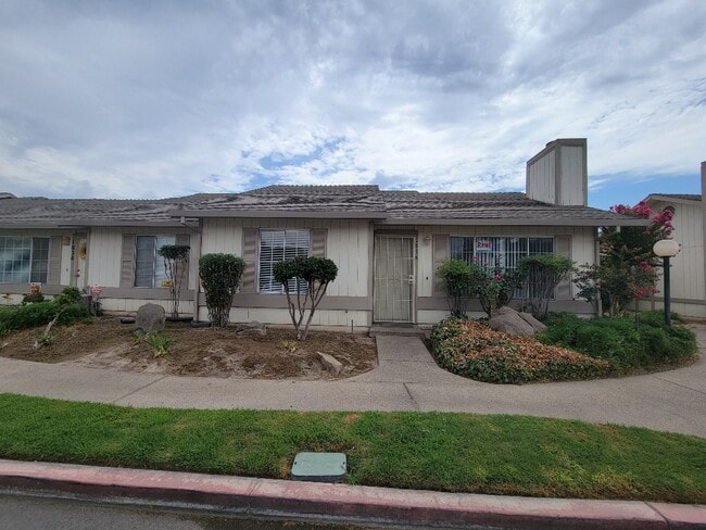 property at 1836 Merced Ave