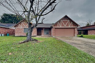 13906 Rosetta Dr in Cypress, TX - Building Photo