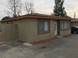 642-648 W. 3rd St. in Azusa, CA - Building Photo