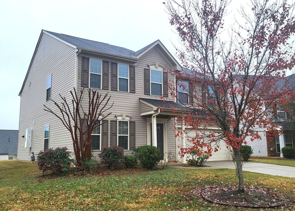 9 Brenau Pl in Simpsonville, SC - Building Photo