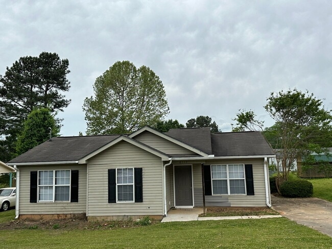 property at 6117 Melrose Rd NW