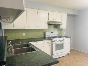 23039 Cranberry Trail in Spring, TX - Building Photo - Building Photo