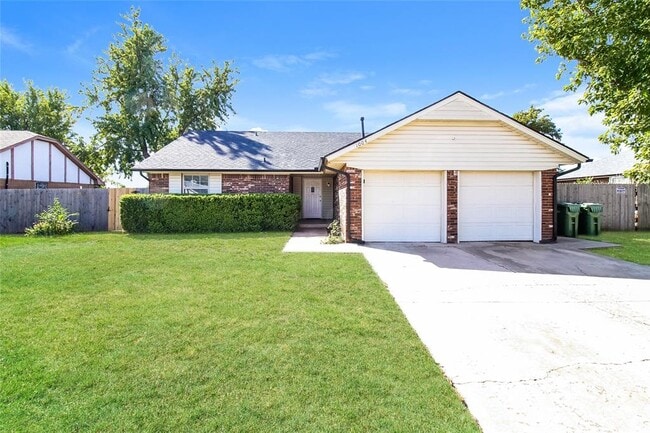 property at 1004 Cambridge Dr