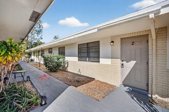 2500 SW 18th Terrace in Fort Lauderdale, FL - Building Photo - Building Photo