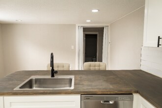 1363 Frankstown Rd in Johnstown, PA - Foto de edificio - Building Photo