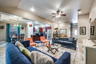 9035 Wellesley Manor Dr in San Antonio, TX - Building Photo