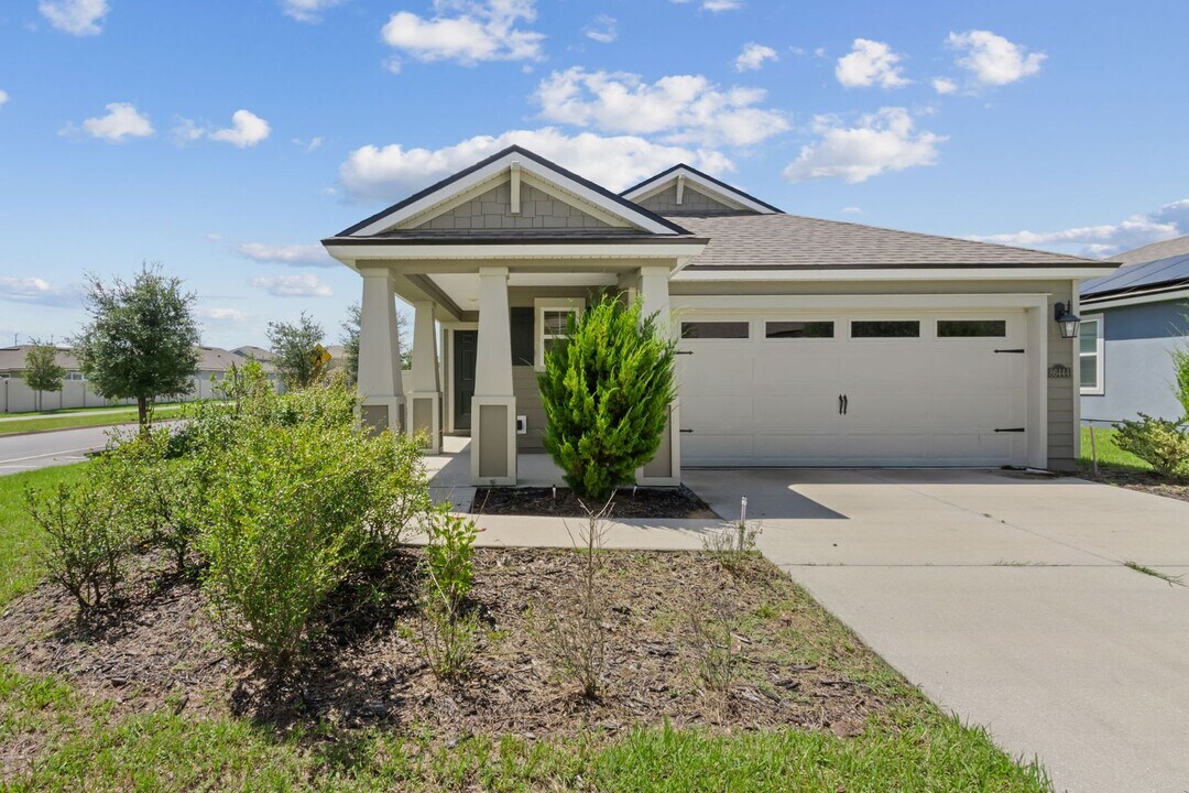 86444 Nassau Xing Wy in Yulee, FL - Building Photo