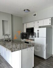 211 Baltic Ave in Edinburg, TX - Building Photo - Building Photo