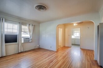 627 Arvin St in Bakersfield, CA - Building Photo - Building Photo