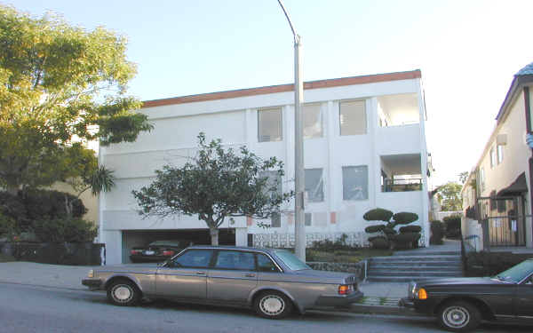 1247 Berkeley St in Santa Monica, CA - Building Photo