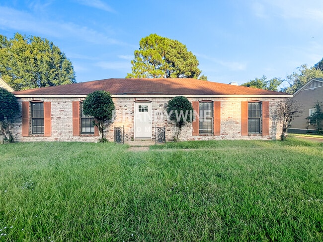 property at 4580 Chelwood Dr