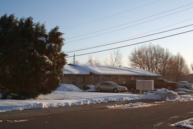 6743-6773 W 58th Pl in Arvada, CO - Foto de edificio - Building Photo