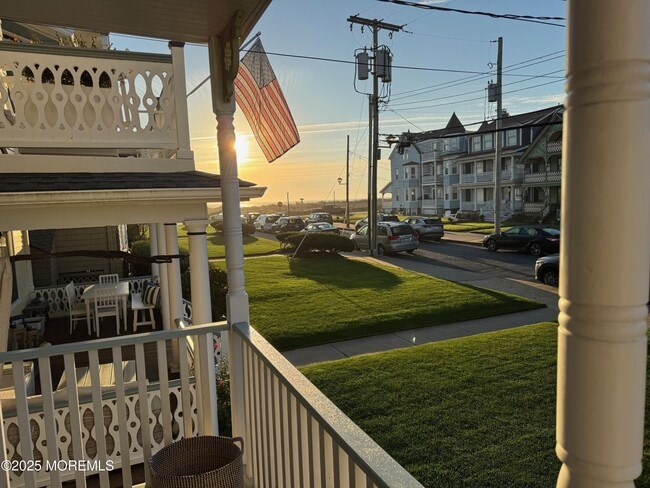 7 Atlantic Ave in Ocean Grove, NJ - Building Photo - Building Photo