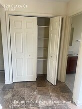 120 Clara Ct in Harrisonburg, VA - Building Photo - Building Photo