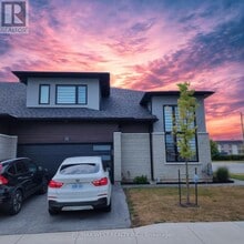 55 Welch Ln in Hamilton, ON - Building Photo - Building Photo