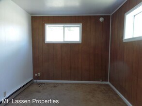 640 Juniper St in Susanville, CA - Building Photo - Building Photo