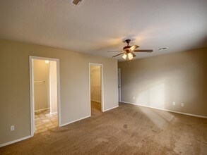 3250 W Jessica Ln in Phoenix, AZ - Building Photo - Building Photo